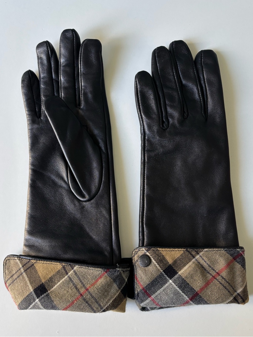 Barbour Black Leather Gloves for Women with Plaid Cuff, Size Medium